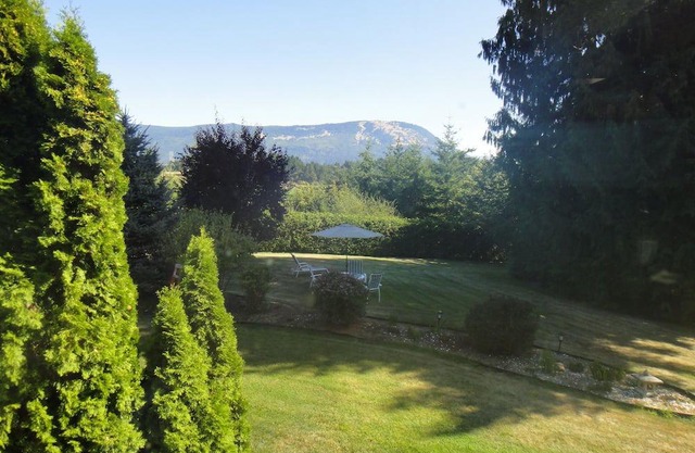 Xanadu 1 Suite - 2 bedroom Luxury on 11 private acres