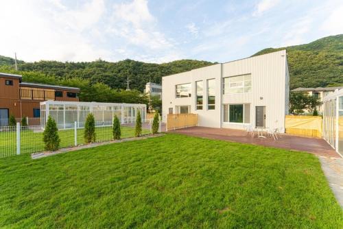 Yangsan Yeonhuijae Pet-friendlyPool Villa