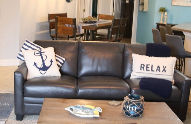 Year Around Relaxation with Beautiful Lake View for Making Memories!