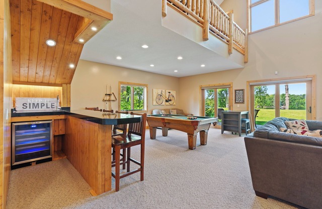 Year Round Amenities- Sundance Ridge 838