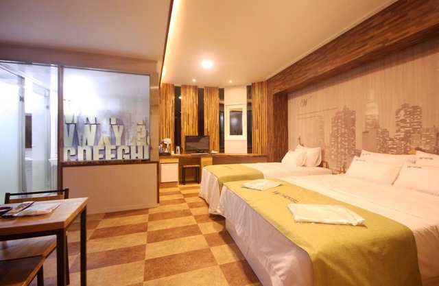 Yeongju Hotel W