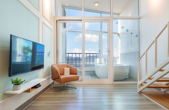 Yeosu Yegreena Spa Pension