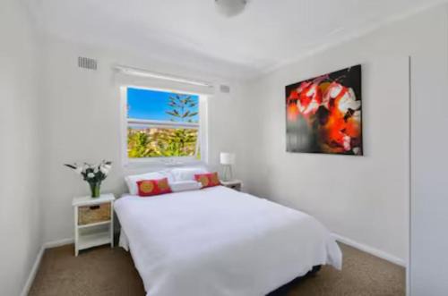 Yes, it's true! Freshwater, 2 mins from beach