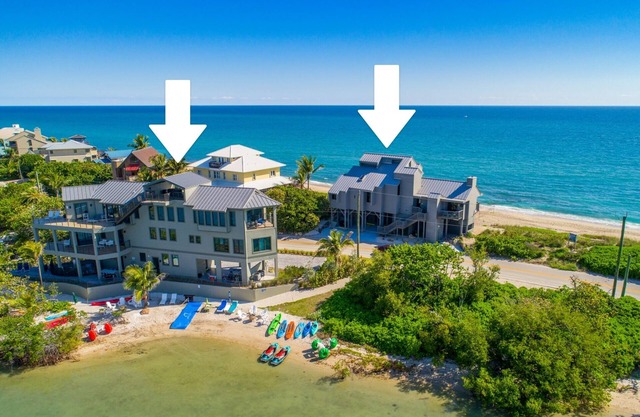 Yin & Yang: 2-SideBySide Ocean-2-River Beach Houses: Pool, Hot tubs, Dock!