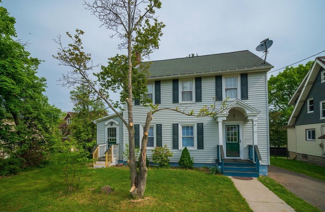Yogi's I love Lucy-themed 4-bed Home with A/C, Chautauqua Lake, Jamestown NY