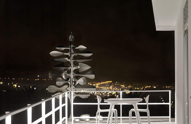 Your "Boutique" Home with views!