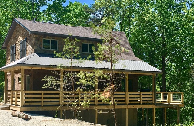 Your cabin search ends HERE. Everything your group needs for its RRG vacation.