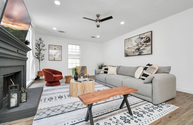 Your Charming Getaway w/Game Room & Pool Oasis