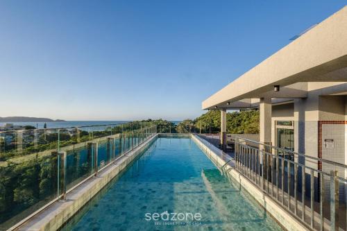 Your exclusive stay with pool and jacuzzi just 500 meters from the beach - ELF