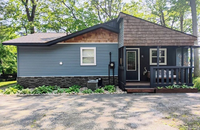 Your lakeside story, powered by paddles and perfect moments.