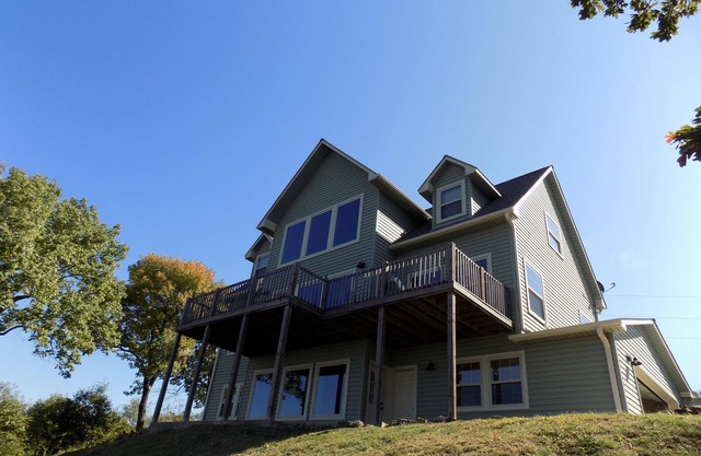 Your Vacation Home With A Beautiful Lake View