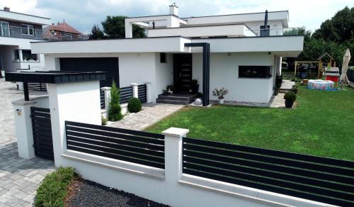 Zita Apartman