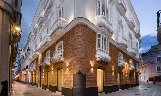 Old Town Hotel | Áurea Casa Palacio Sagasta By Eurostars Hotel Company