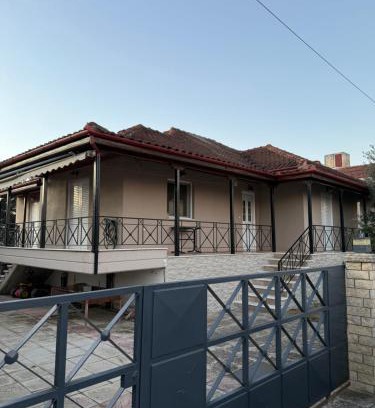 Karditsa Apartment | Άνετη Κατοικία για Απόδραση στη Λίμνη Πλαστήρα