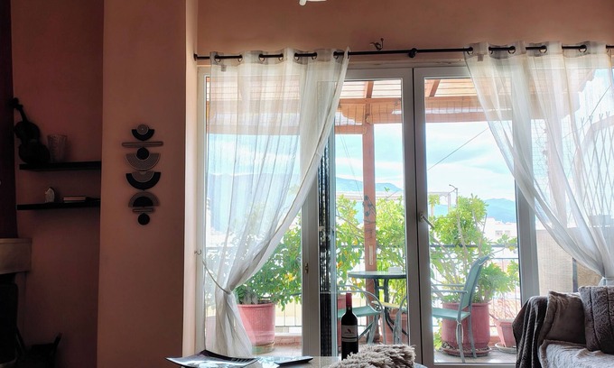 Korinthos Apartment | Καλώς ήρθατε στη βάση των διακοπών σας.