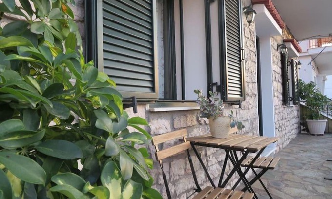 Aitoliko Apartment | Το Πέτρινο