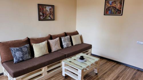 Yerevan Apartment | Квартира около мед центра Астхик