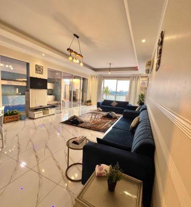 Durrat Al-Arous Villa | درة العروس لونق بيش مسبح