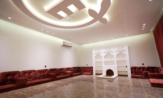 Al Kharj Ski Chalet | شاليهات إيلما