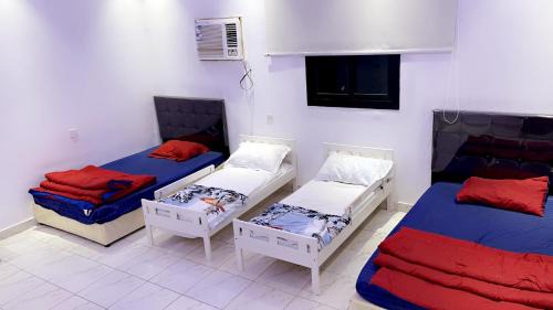 Al Riyadh House | شاليه ريفال VIP