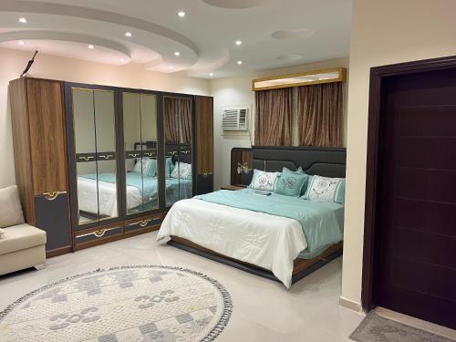 Al-Hamadaniyah Apartment | شقة مؤثثة