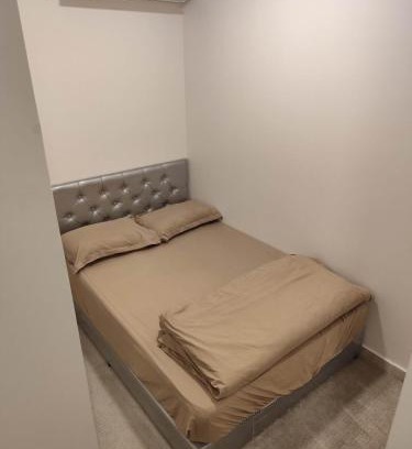 Buraydah Hotel | غرفه استديو كوين للايجار اليومي