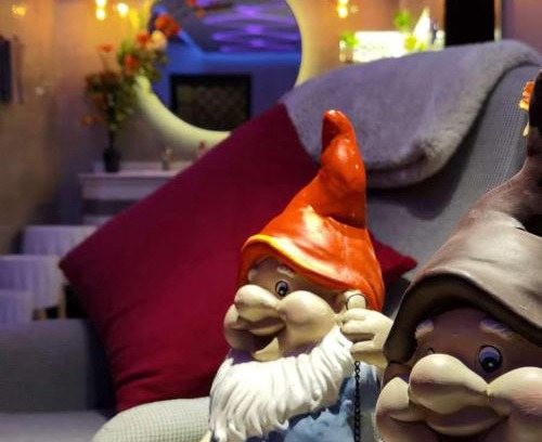 Gurayat Ski Chalet | منتجع سمايل