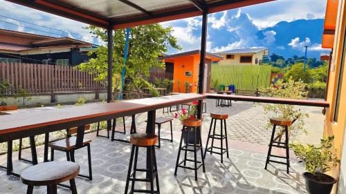 Chiang Dao House | ทุ่งเศรษฐีโฮมสเตย์แอนด์คาเฟ่