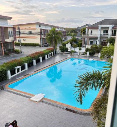 Hat Yai Villa | ประกายทอง พูลวิลล่า