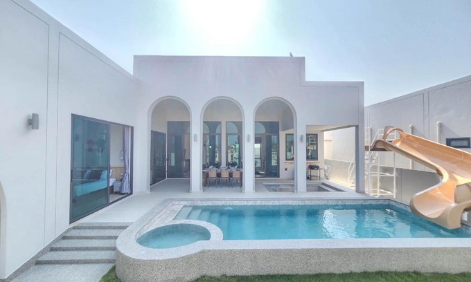 Cha-am Villa | ภัทรา พูลวิลล่า ชะอำ Phattra Pool villa Cha-am