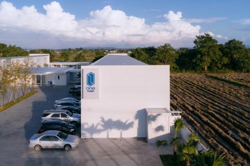 Chiang Rai Hotel | วัน บัดเจท เชียงราย บายพาสตะวันออก One Budget Hotel Chiangrai Bypass-East