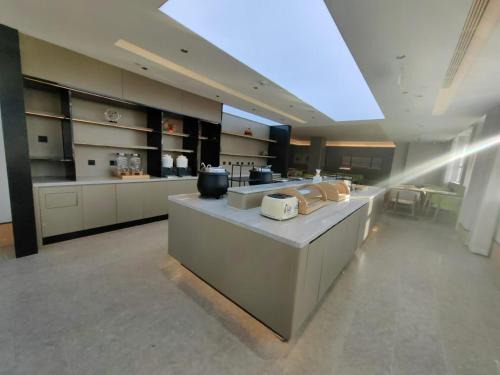 Korla Hotel | 万信至格酒店库尔勒二师医院新四中店