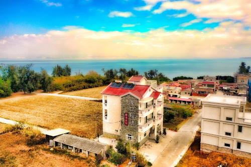 Jinning House | 嚨口秘境觀海民宿The heart of the sea