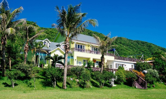 Shoufeng House | 近月旭海莊園民宿