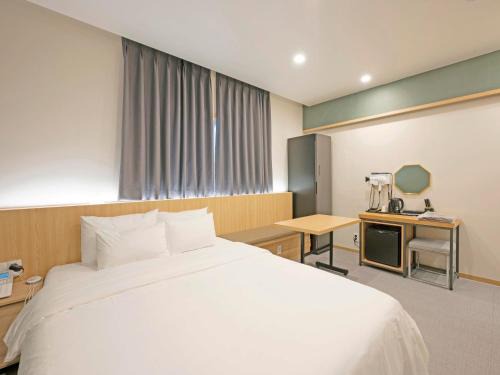 Palyong-dong Hotel | 창원 호텔 레오 팔용점