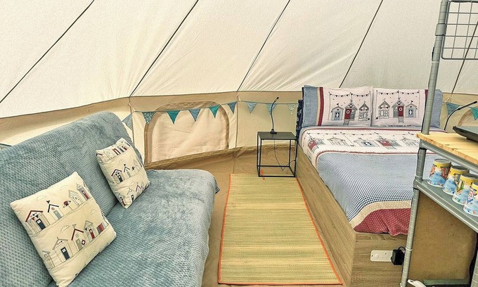 Aldeby Cottage | 0 bedroom accommodation in Aldeby