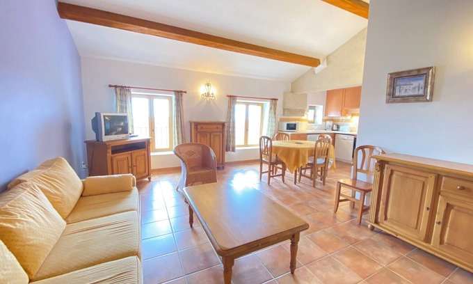 Brunet Apartment | 04B9 : Beautiful T3 in the heart of lavender - pool