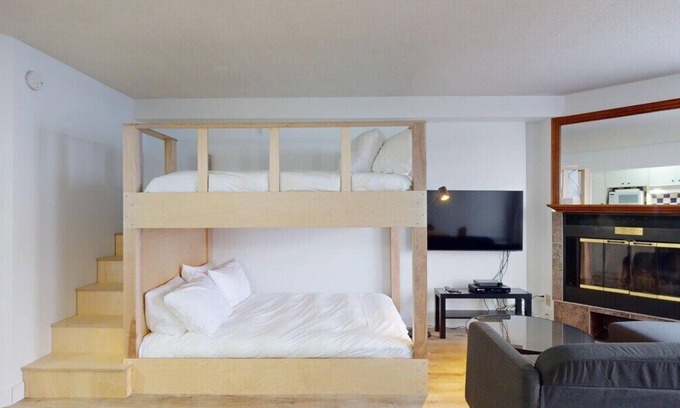 Beaupre Condo | 1-308 : Condo - 1 bedroom - sleeps 4