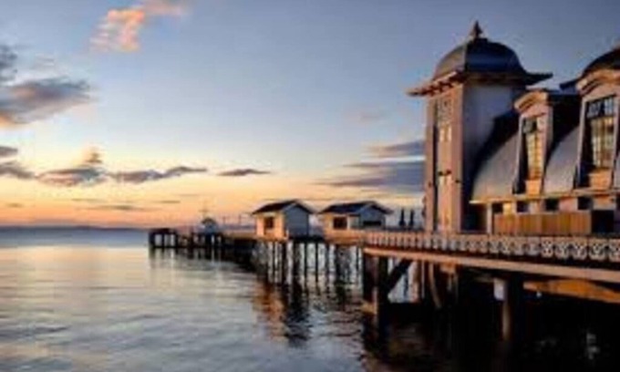 Riverside Condo | 1 bed central Cardiff loft apartment near Stadium