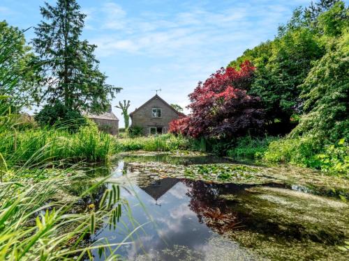 Westbrook Court House | 1 Bed in Clyro BN290