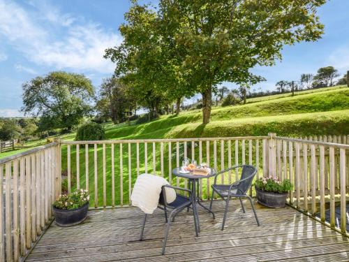 Truro House | 1 Bed in Truro LSUNF