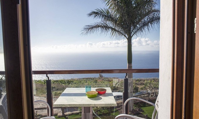 La Matanza de Acentejo Apartment | 1 Bedroom, OCEAN VIEW, HEATED POOL, Heating, Terrace and Balcony (8)