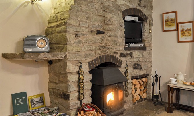 Acton Scott Cottage | 1 bedroom accommodation in Woolston, near Church Stretton