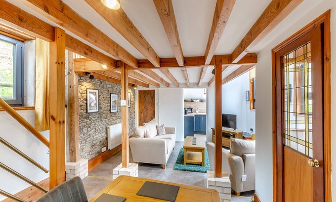 Llanidloes Cottage | 1 bedroom accommodation in Llanidloes, near Rhayader and the Elan Valley