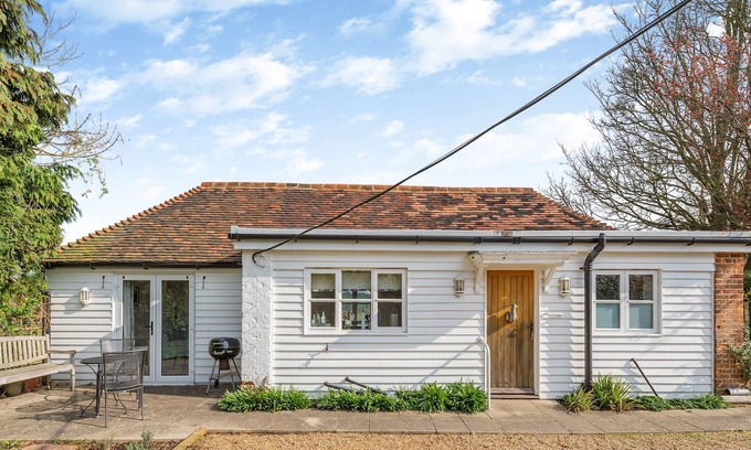Winchelsea Cottage | 1 bedroom accommodation in Icklesham, Winchelsea