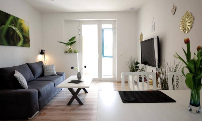 Oberhavel Apartment | 1 bedroom apartment in hohen neuendorf