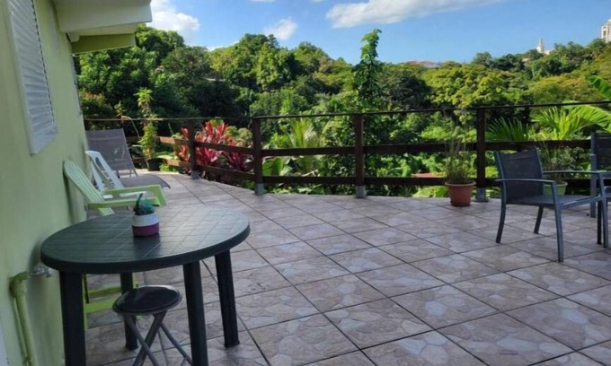 Les Abymes Apartment | 1 bedroom apartment in pointe-ã -pitre