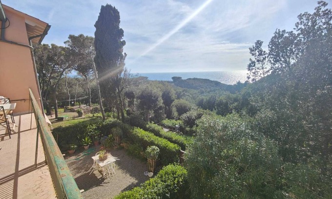 Rosignano Marittimo Apartment | 1 bedroom apartment in tuscany