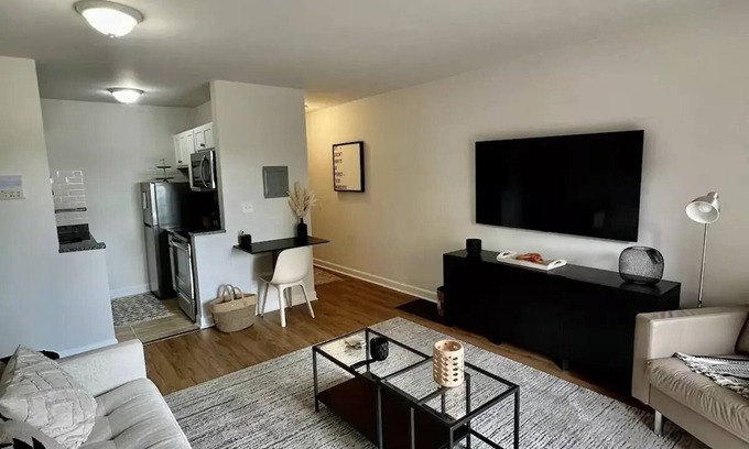 Hackensack Apartment | 1 bedroom apartment Beautifully furnished
