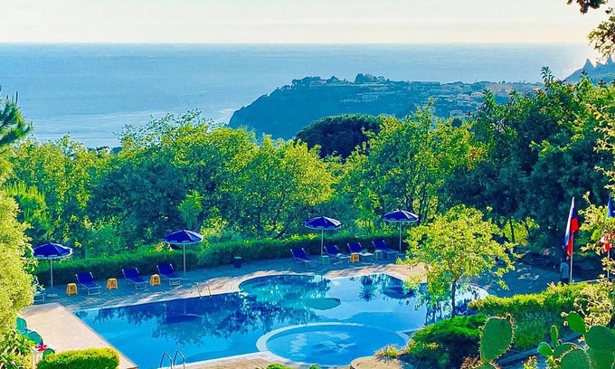 Santa Maria Apartment | 1 bedroom awesome apartment in Ricadi